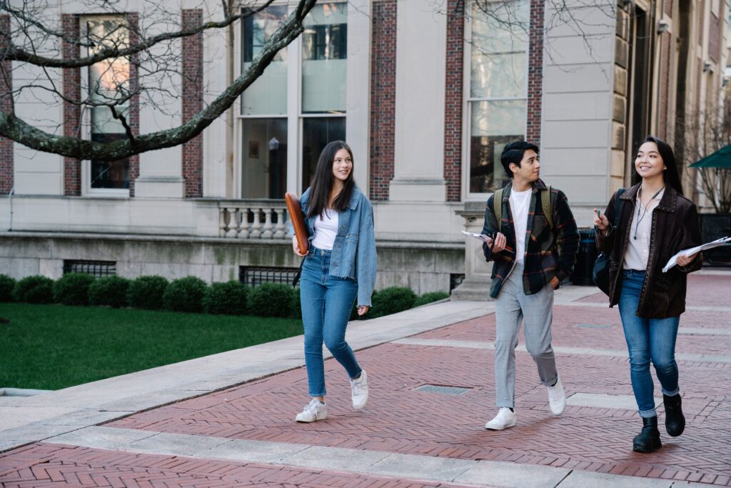 becas privadas para estudios